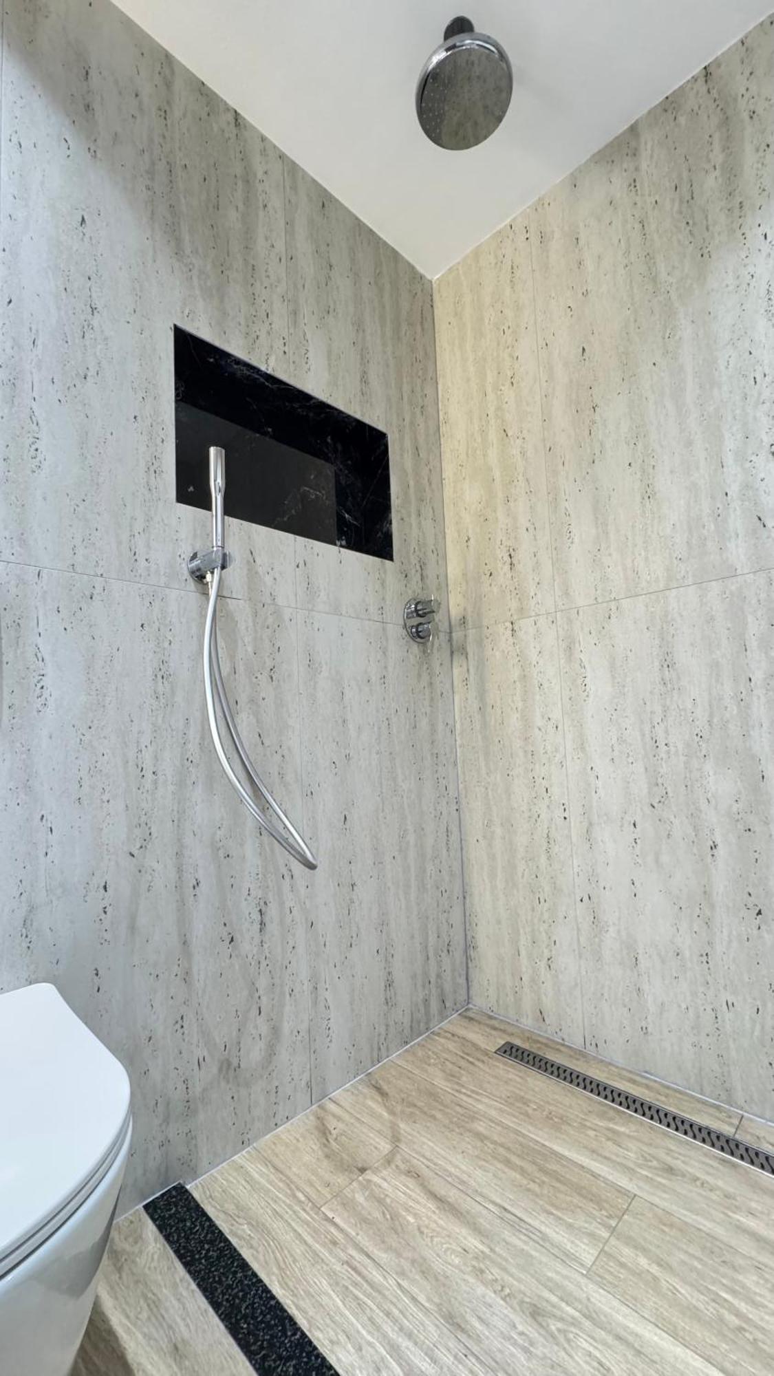 Studios&Apartment Niko Luka 卡萨米尔 外观 照片