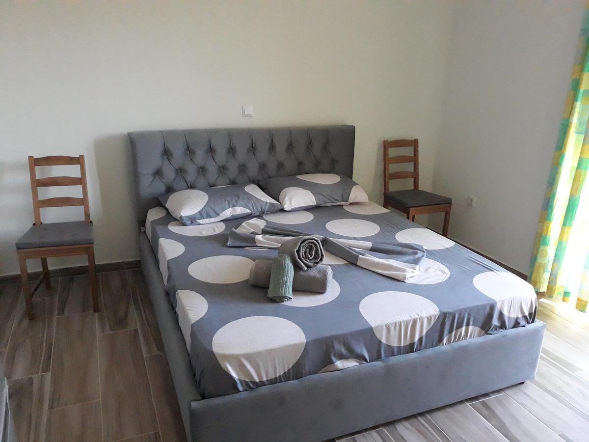 Studios&Apartment Niko Luka 卡萨米尔 外观 照片