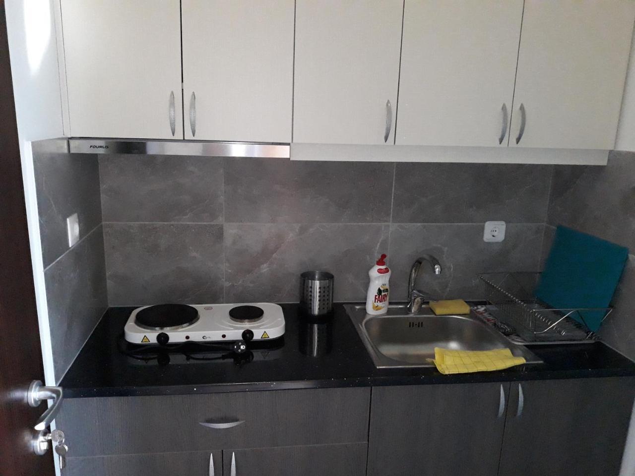 Studios&Apartment Niko Luka 卡萨米尔 外观 照片